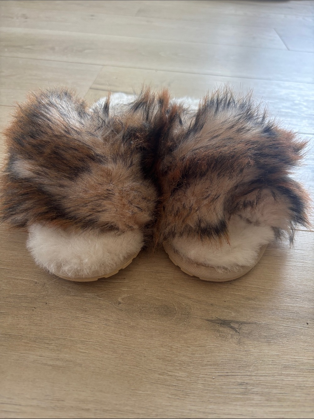Emu Faux Fur Mayberry Slide Slippers in Brown and Cream